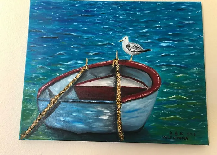 Частна квартира Family Avenue Китен